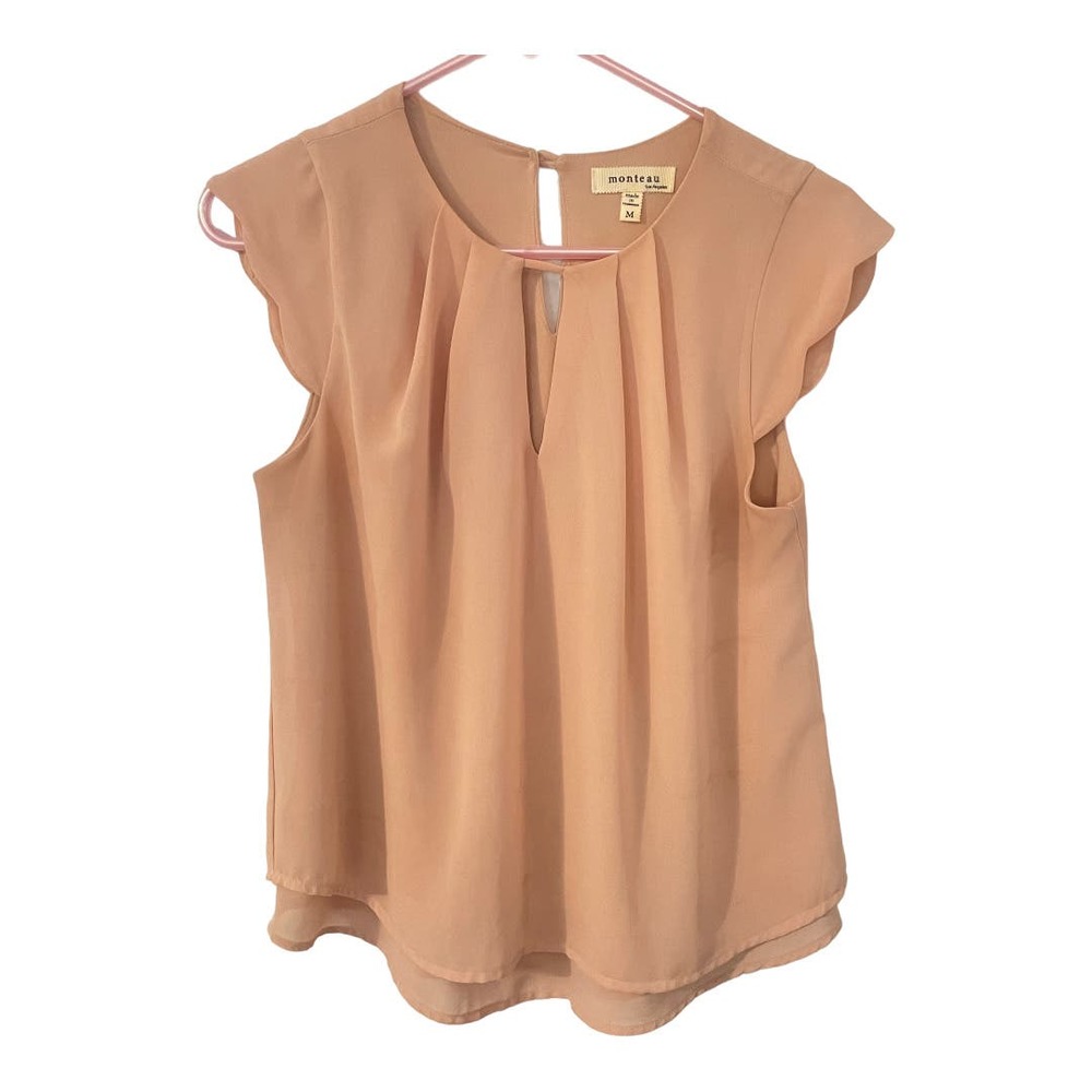 Monteau Peach Scallop Flutter Sleeve Chiffon Pleated Keyhole Top Size Medium